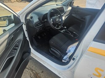 Hyundai i20 1.2i 58kw model 2025 - 8