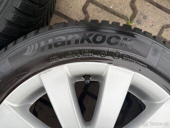 VW - originál alu kola 16" - zimní pneu 6mm - 8