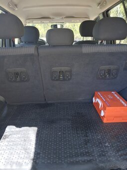 jeep cherokee - 8