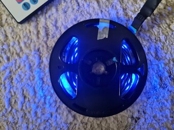 Bluetooth LED páskové osvětlení RGB 10m - 8