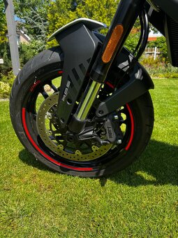 CF MOTO 800NK Sport+ - 8