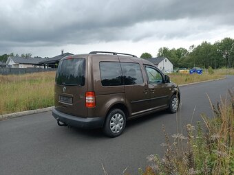 VW Caddy 1.6 TDI 7.Míst - 8