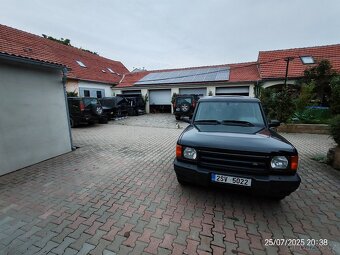 Land Rover - 8