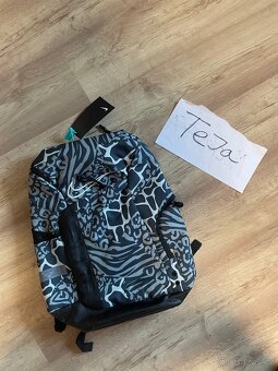 Obrovské slevy značkových 1:1 věcí - 8