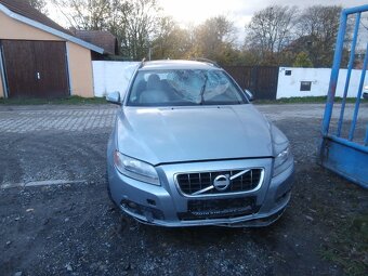 Volvo V70,r.v.2010,2.0D - 8