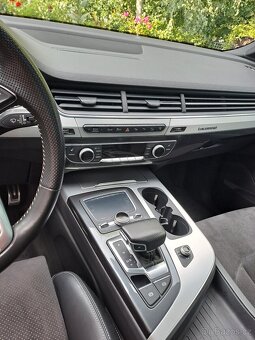 Prodám Audi Q7, r. v. 2016 - 8