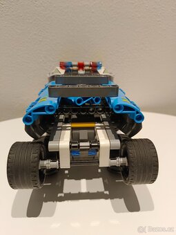 LEGO Technics 42091 - 8