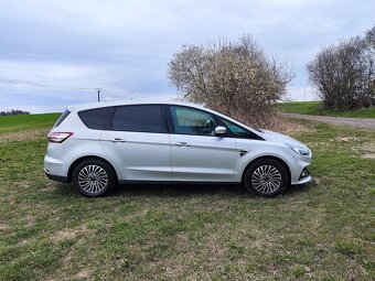 FORD S-MAX 110kW (150k) Diesel - stříbrná metal. R.V. 2021 - 8