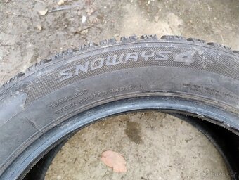 Zimní pneumatiky 215/55 R17 - 8