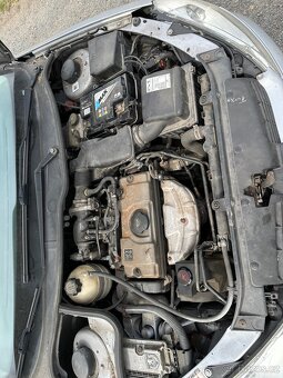 Peugeot 206 1,6 65kw - 8