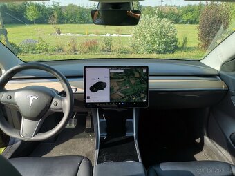 Tesla Model 3 Sr+ 92tis. km Akce -1000Kč/den - 8