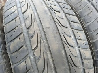 Letní pneu 275/40/20 - 8