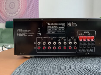 zesilovač Technics SU-V500 - 8