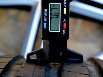 20" Alu kola 5x112 MERCEDES C-CLASS W205 LETNÍ+TPMS - 8