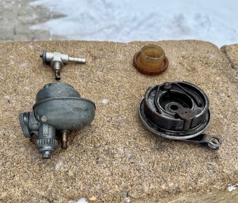 Stadion, Jawa Jawetta - dily - 8