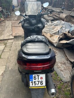 Yamaha YP 250 Majesty - 8
