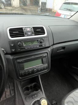 Prodám Škoda fabia II 1,6 16v 77kw - 8