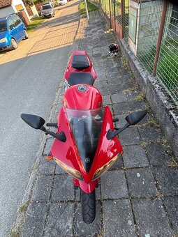 Yamaha R1 2002 - 8