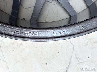 Mercedes G63 AMG 22 5x130 Mercedes G63 AMG Šedivý - 8