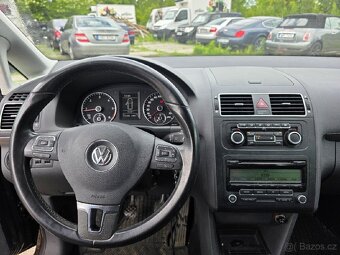 VW Touran - 8