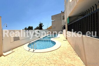 byt 3+1 s balkonem a střešní terasou 99.900EUR ŠPANĚLSKO - 8