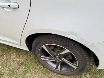 Volvo XC60 R-DESIGN, skvělá výbava - 8