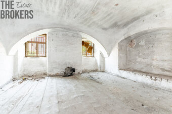 Prodej domu před rekonstrukcí, 579 m2, Kostelec nad Černými - 8