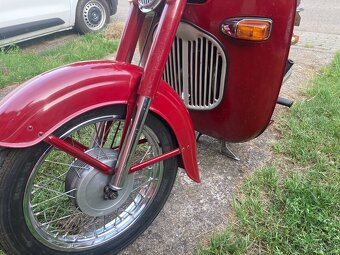 Jawa 250 - 8