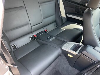 BMW 330d E92 coupe M-packet 149tkm - 8