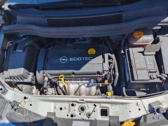Opel Zafira Edition 1.6 16V - 8