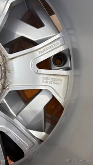 ALU KOLA Škoda R17 5X112 ZIMNÍ PNEU 225/50 R17 - 8