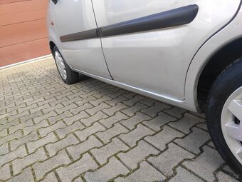 Opel Agila 1,2 16V - 8