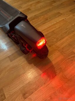 Koloběžka Segway Max G3 E - 8