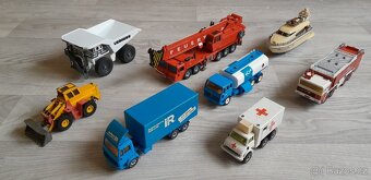 autíčka Siku větší - 8