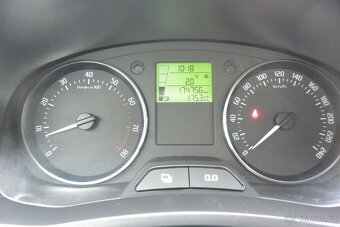 PRODÁM Škoda Roomster 1.2TSi - 8