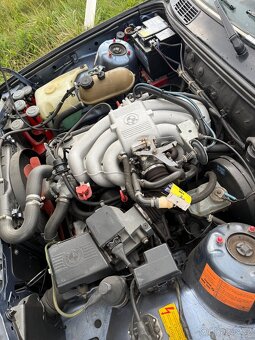 BMW E30 320i Coupe - 8
