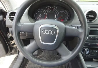 Audi A3, 1.6i (75 kw) r.rv.-2010 KLIMA - 8
