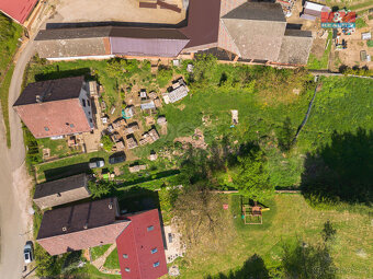 Prodej domu se zahradou 1198m2 v Úlibicích - 8