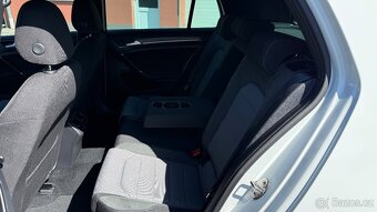 Volkswagen Golf //1.6TDi//81kW//R-LINE//LED SVĚTLA// - 8