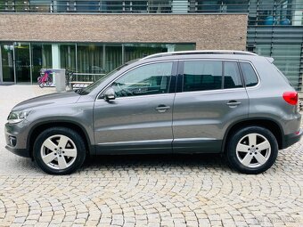 Volkswagen Tiguan 2.0TDI 103KW MANUÁL VÝHŘEV SENZORY TAŽNÉ - 8