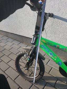 Chlapecké kolo s kolečkama - 8
