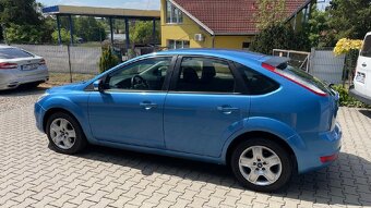 Ford Focus 1.6 // 74 kW // RV 3/2010 // - 8