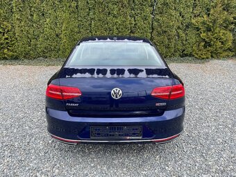 Volkswagen Passat 2.0 TSI 200kW DSG 4x4 HIGHLINE - 8