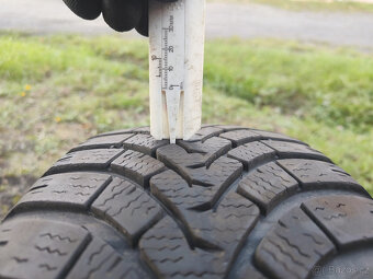 Sada zimních pneu zn Falken 185/60R15 - 8