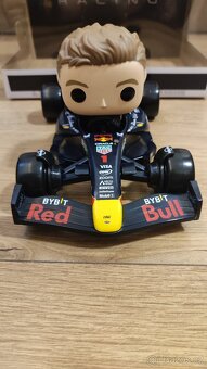 Max Verstappen - funko pop formula + podpis karta - 8