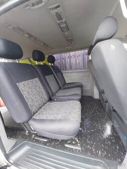 Volkswagen Caravelle Long 2.0 TDI (2011) - 8