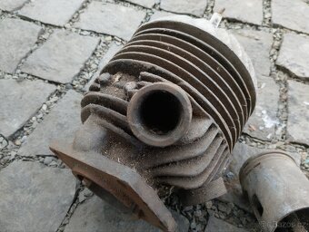 Jawa 250 speciál motor - 8