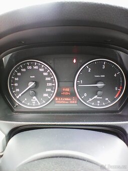 BMW E92 320D - 8