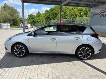 Toyota Auris 1,8 Hybrid e-CVT Executive - 8