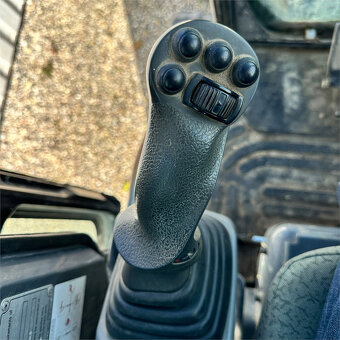 Minirypadlo Kobelco SK35SR-5 4 tuny - 8